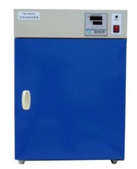 电热恒温培养箱