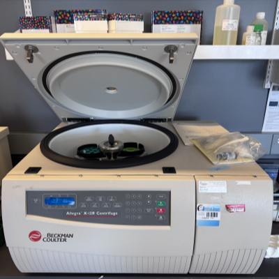 贝克曼 Allegra X-12R 离心机，配 SX4750A 转子和吊篮